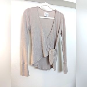 Abercrombie tie-waist blouse